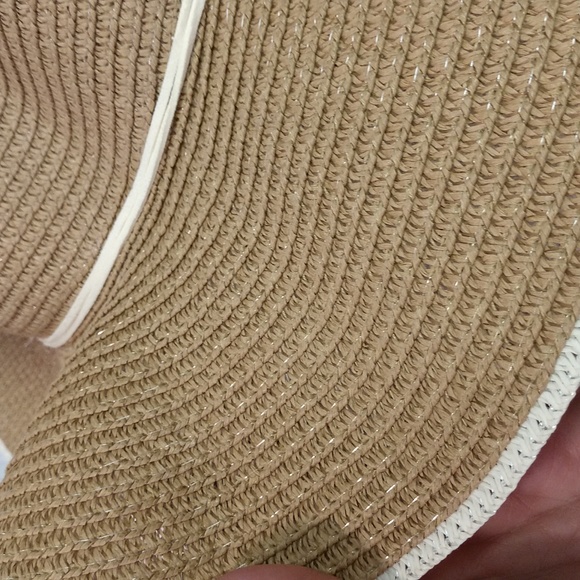 Floppy Hat With Flower Neutral 2-tone Boho Casual Country Vacation Minimalist - Picture 14 of 17